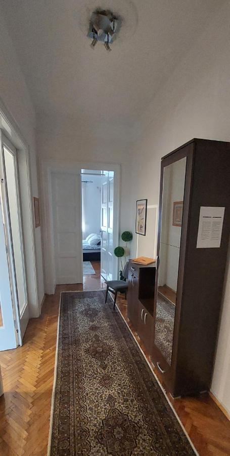 Bohemian Apartment Belgrade Exterior photo